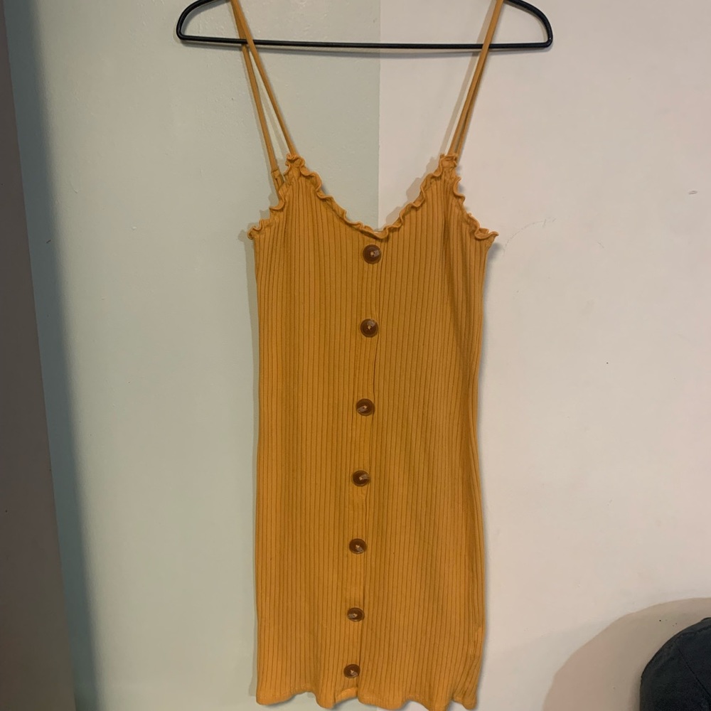 HEART & HIPS orange dress